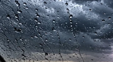 منخفض جوي يضرب محافظات مصر غدًا وسط تحذيرات شديدة من هيئة الأرصاد